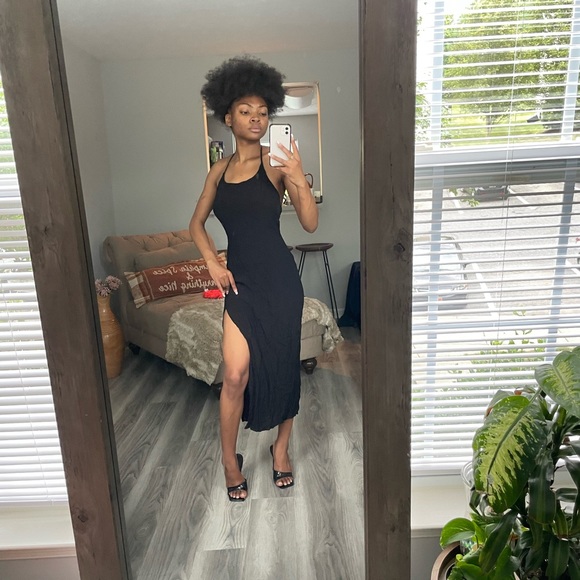 Black Sleeveless Backless Side Split Maxi Dress - Picture 8 of 16